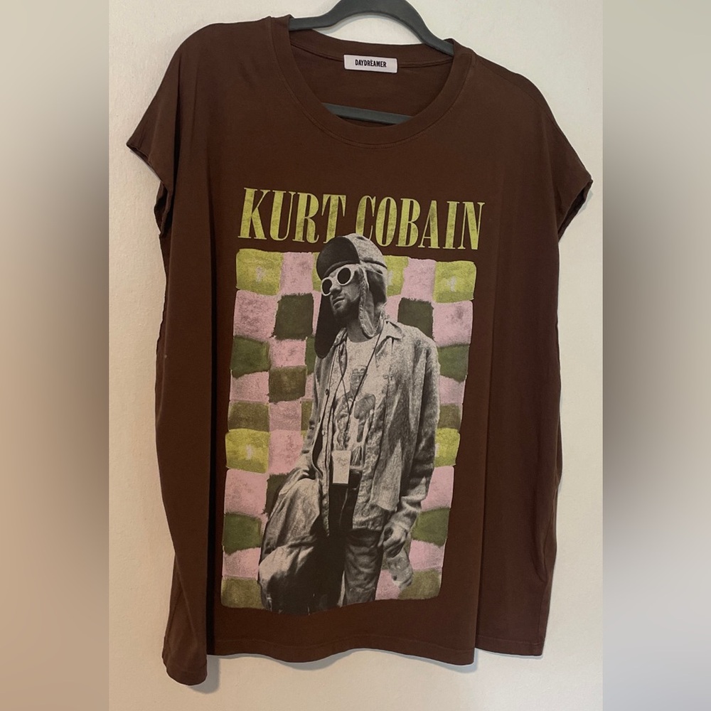 Daydreamer Brown Kurt Cobain Short Sleeve Tee Casual Top
